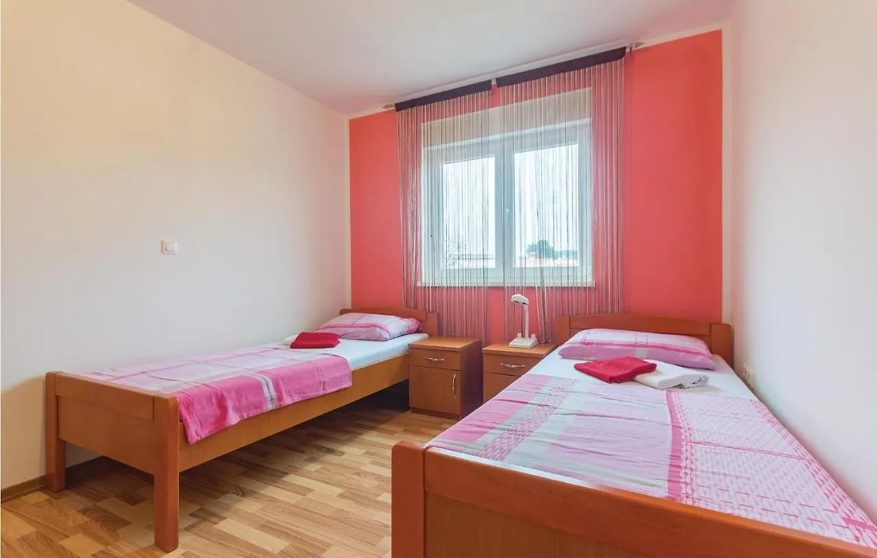 Nice Apartment In Medulin With Wifi