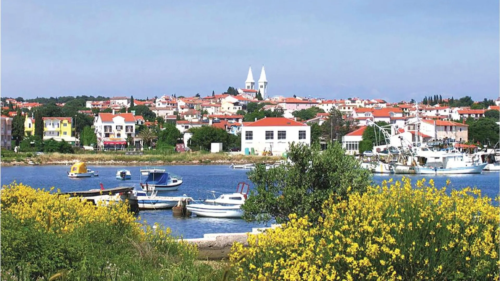 Nice Apartment In Medulin With Wifi 0*,