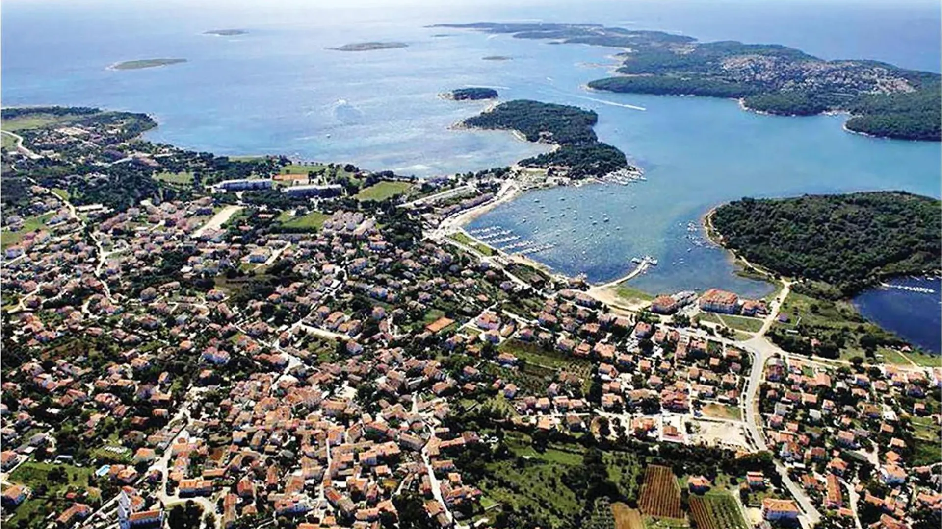 Nice Apartment In Medulin With Wifi